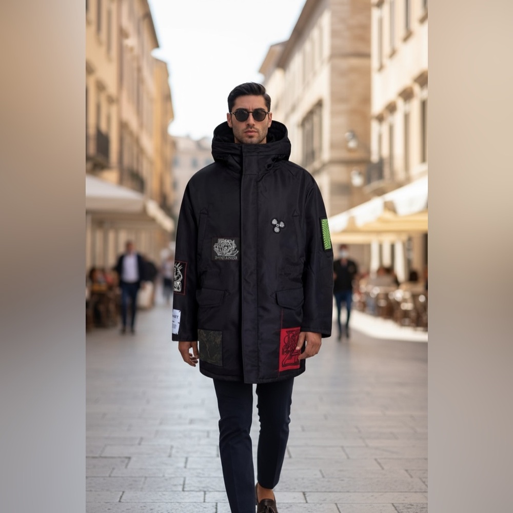 NWT $1534 McQ by alexander mcqueen mens Jucket Vortex Graphic Patched In Black
